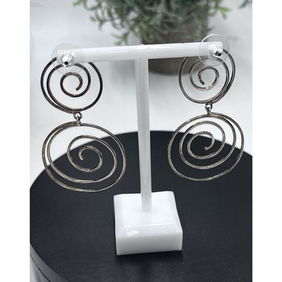 Vintage Signed CA 925 Sterling Silver Hammered Swirl Twirl Dangle Post Earrings - Picture 9 of 12